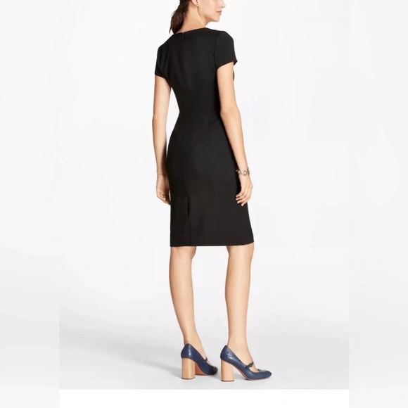 Brooks Brothers 100% Wool Dress size 4P - Picture 2 of 8